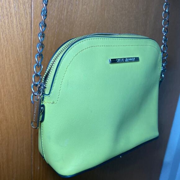 Steve Madden - Bright Yellow Purse with Silver Accents - Picture 8 of 16